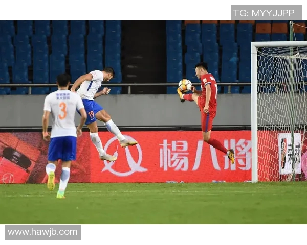 重庆斯威迎战山东鲁能全力争胜展现主场实力与斗志